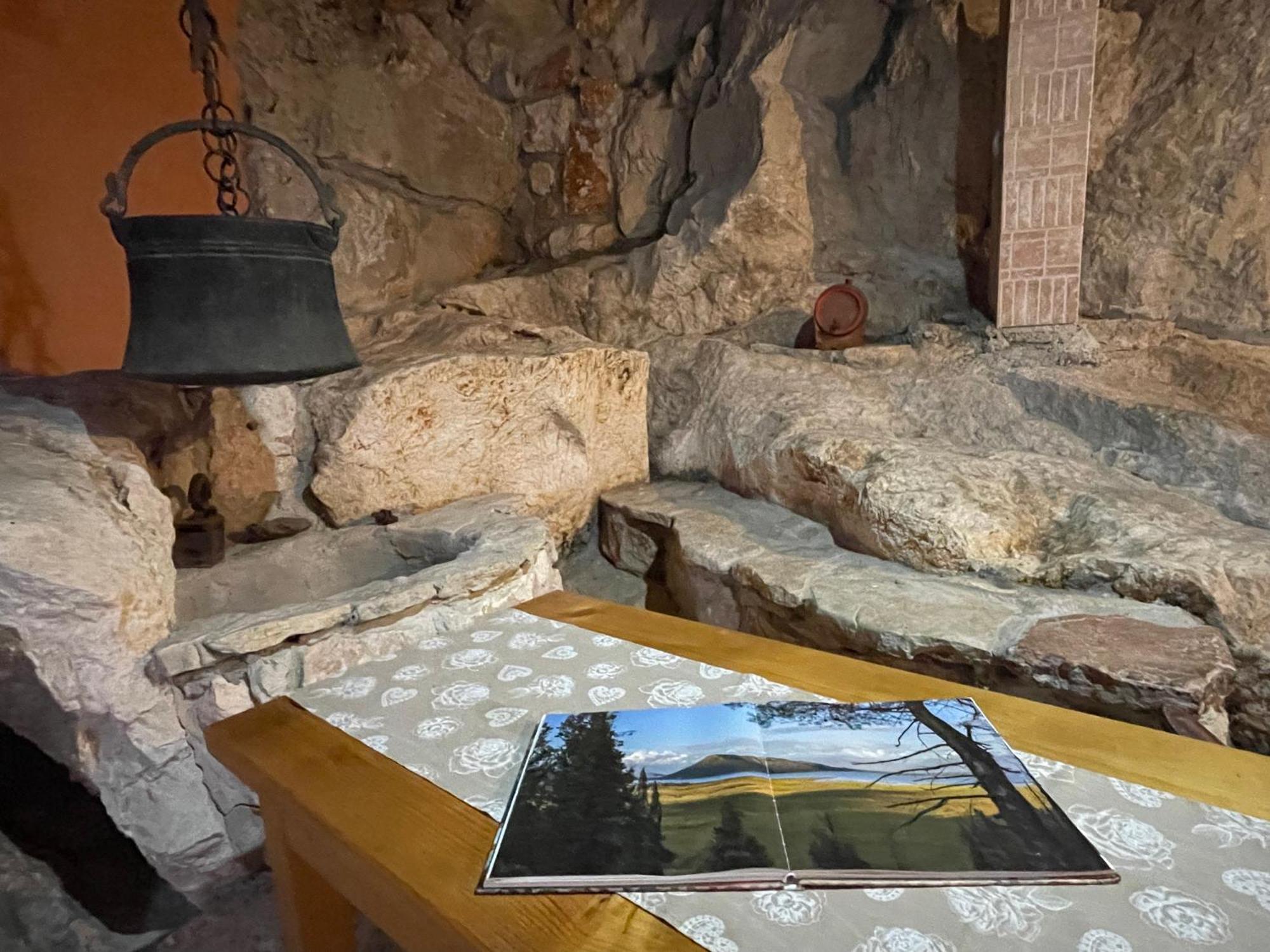 Cave Apartment Virpazar Exterior photo
